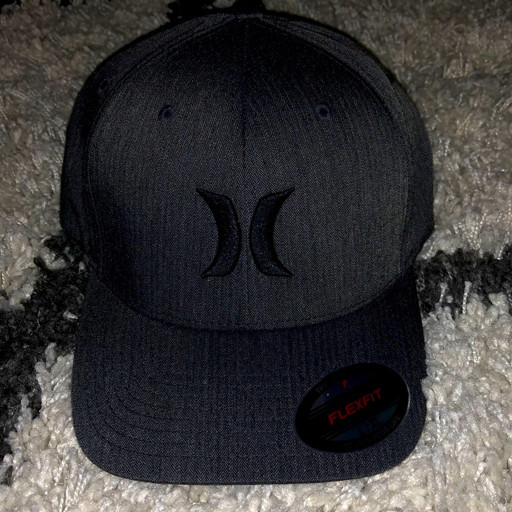 Hurley Yupoong FlexFit Hat, L/XL